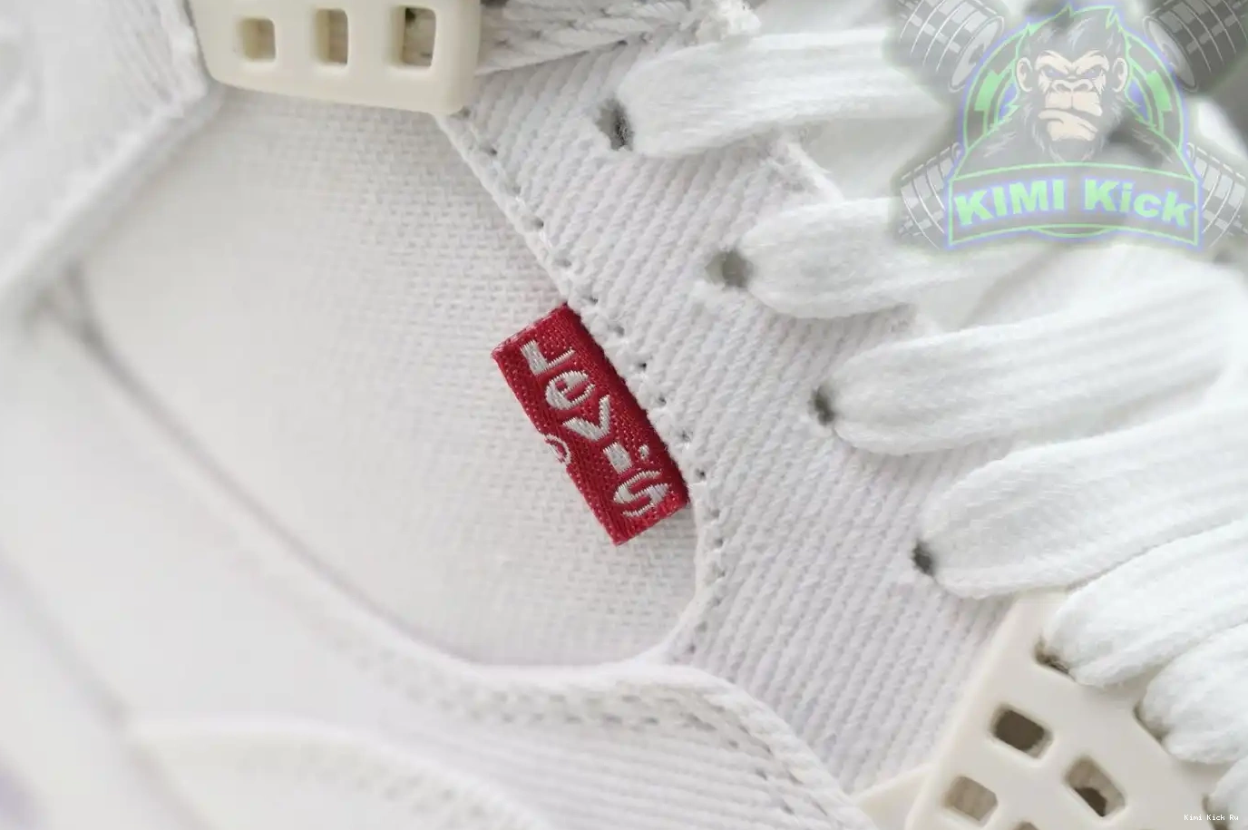 4 Air tag) white levis (levis Jordan Kimikick Jordan 0327